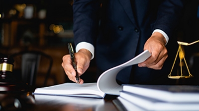 Criminal Defense Lawyer in Miami | The Law Offices of Eric M. Matheny, P.A.